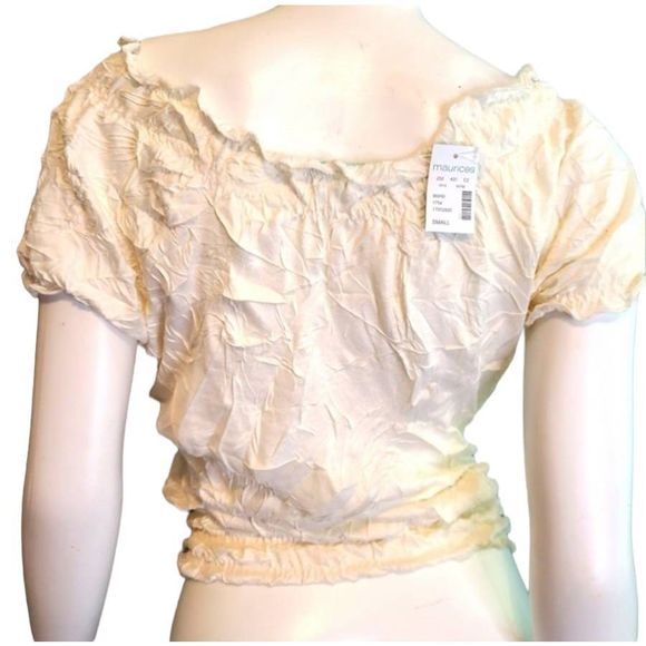 New with Tags Maurices Cream Scrunch Top size Small - Picture 5 of 6